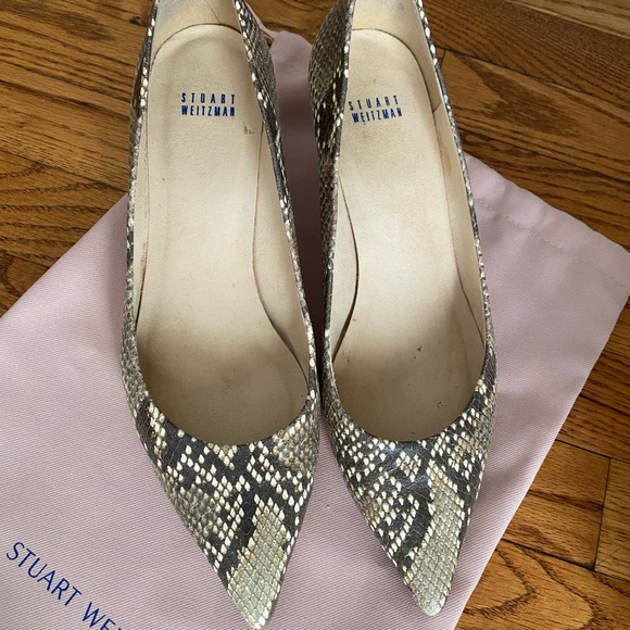 Stuart Weitzman Shoes - Stuart Weitzman Snake Print Women's Shoes Sz10